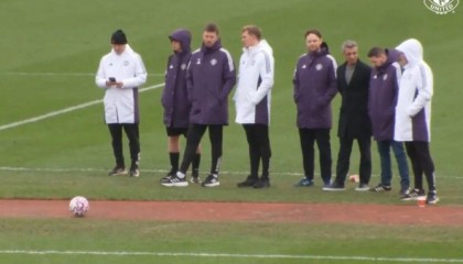 hth在线登录-曼联连胜卡里克连夜分析比赛，不休假加班备战！拉爵直言非常满意