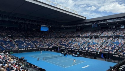 hth在线登录-张帅逆转进四强获点赞，莱巴六胜丝袜约战美国人，德约会斗穆塞蒂